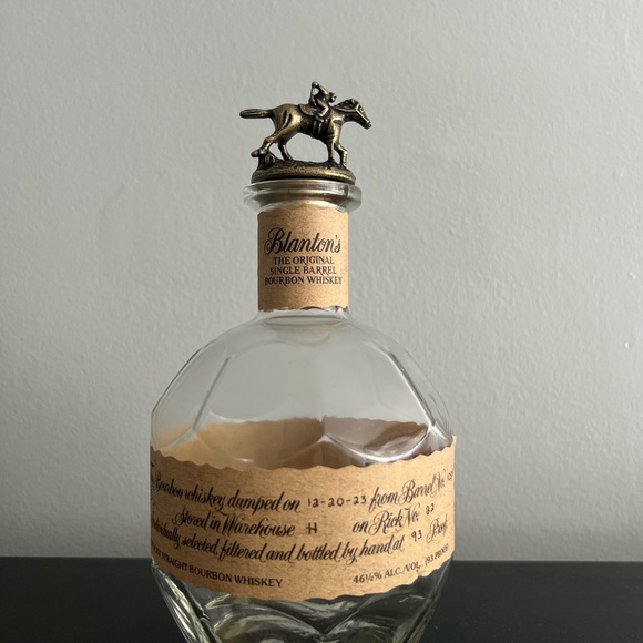 Blanton's Bourbon Single Barrel Bottle with Topper And Original Label EMPTY “0” - Picture 6 of 8
